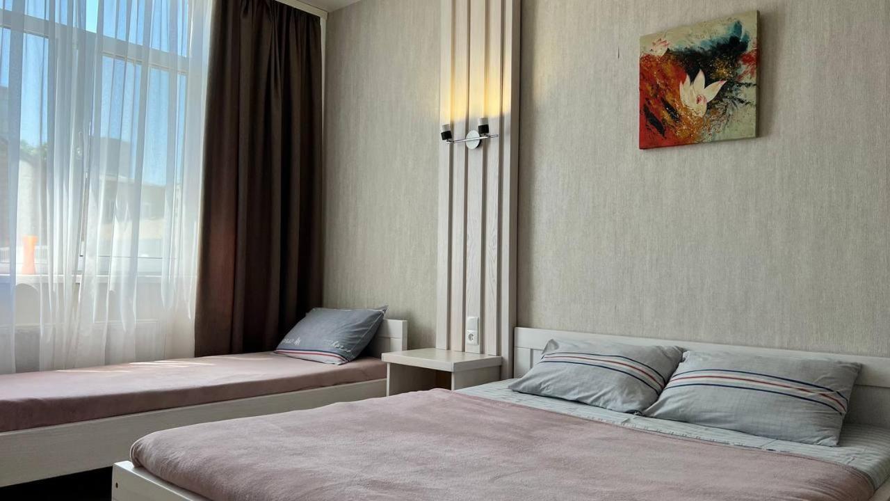 Green Apartments Chernihiv Exterior photo